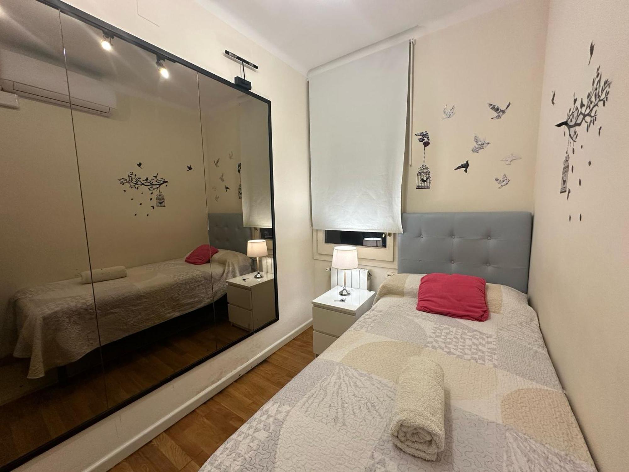 Nuevo Arago Habitaciones Barcelona Zewnętrze zdjęcie